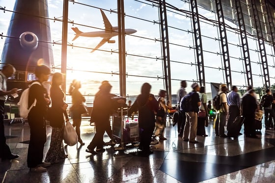 airport-crowd